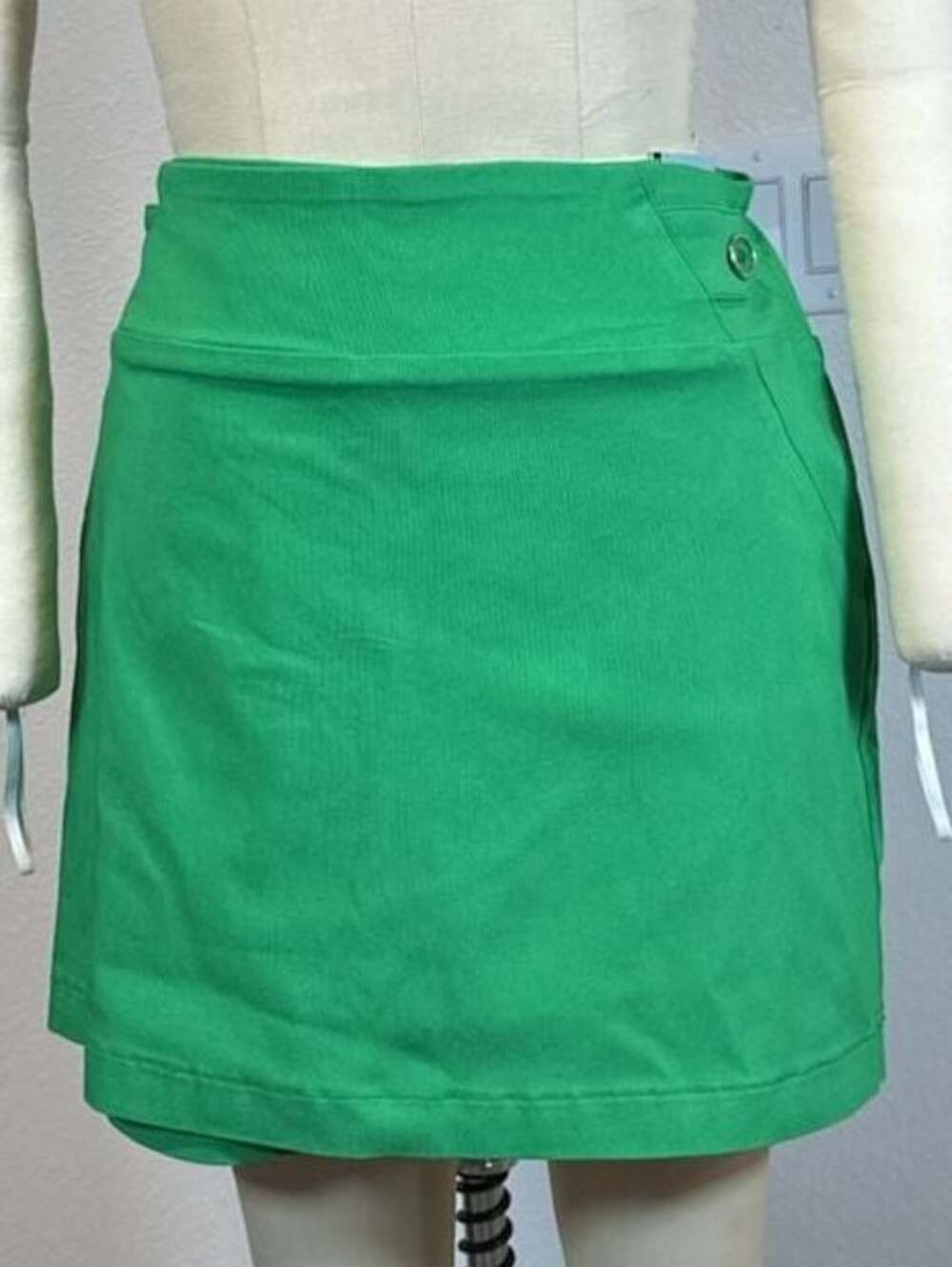 Floral & Ivy Green Athletic Skort Women's Size Large